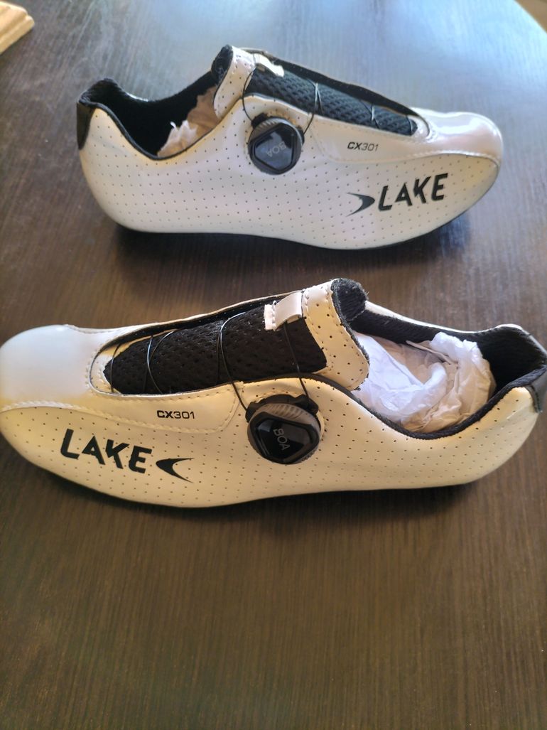 Used Lake Cycling Shoes bike — image 1 of 5