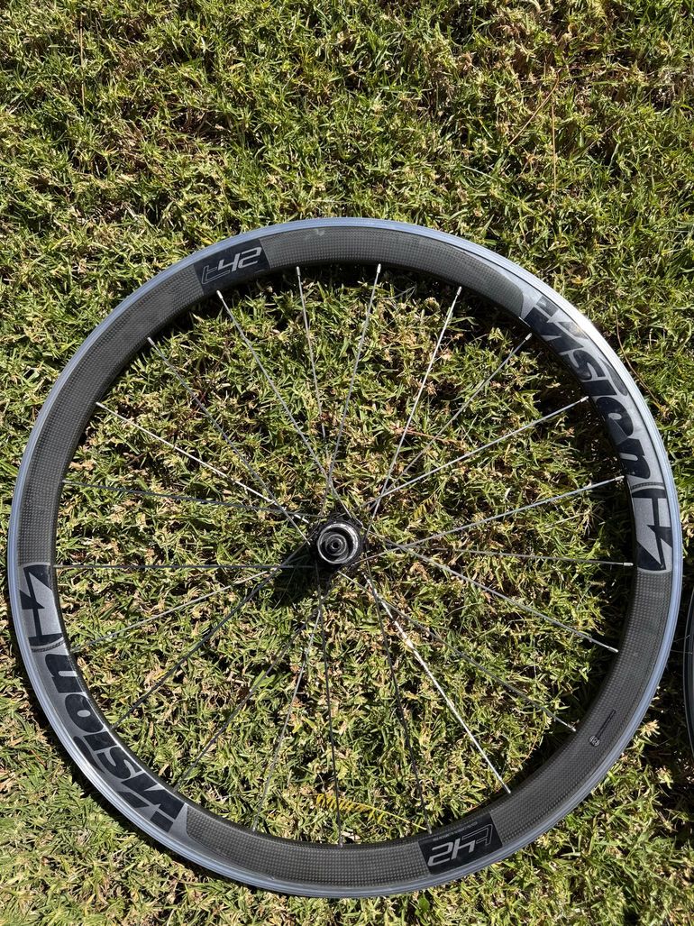 Used Vision Trimax T42 Wheelset 2015 bike — image 9 of 11