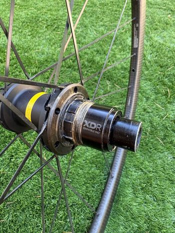 Used Mavic Cosmic SL 32 bike — image 10 of 10