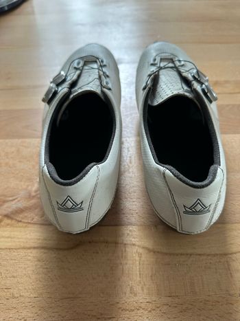 Used Venerate Road 2.0 2026 bike — image 4 of 11
