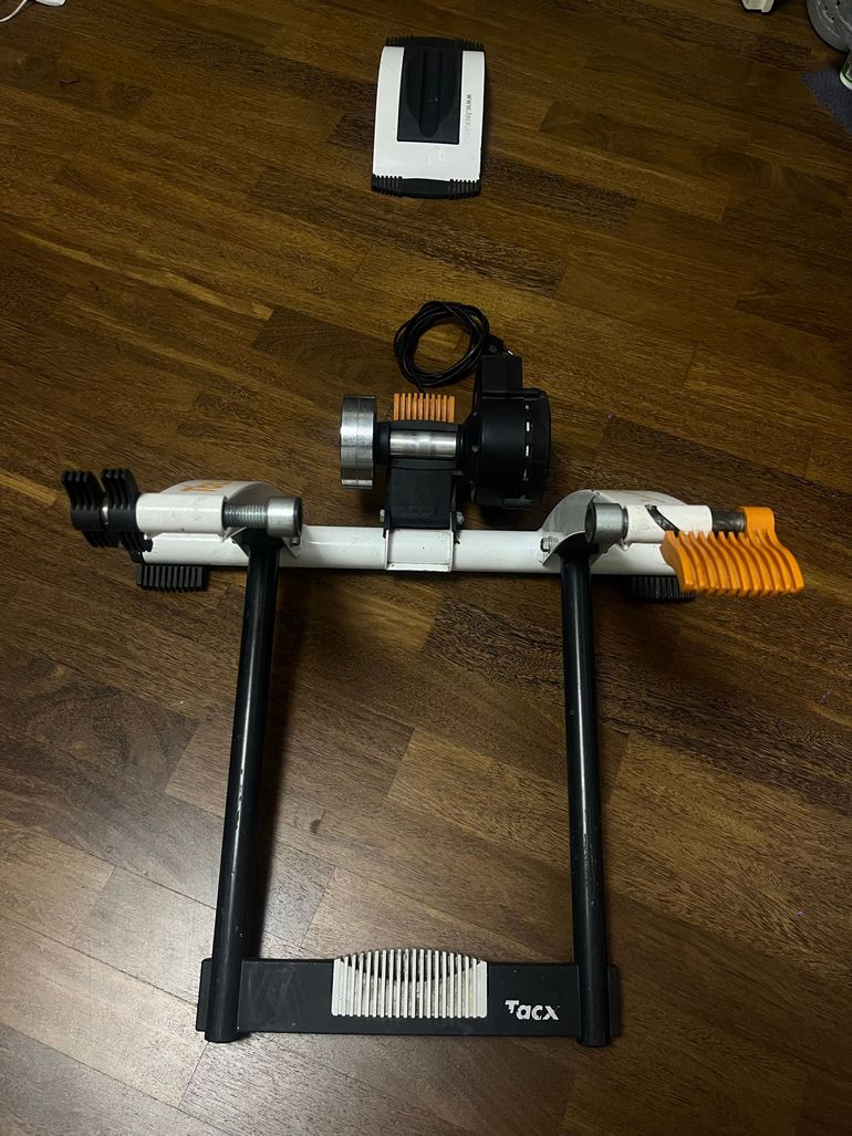 Used Tacx Bike Rollers & Trainers 2013 bike — image 4 of 6