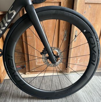 Used Roval CLX II 2025 bike — image 2 of 19