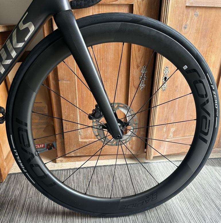 Used Roval CLX II 2025 bike — image 2 of 19