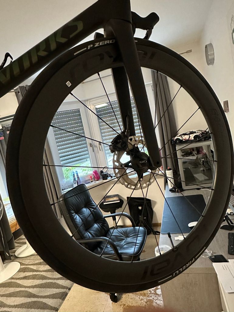 Used Roval CLX II 2025 bike — image 6 of 19