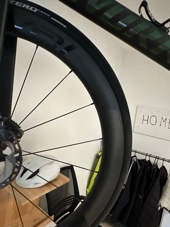Used Roval CLX II 2025 bike — image 11 of 19