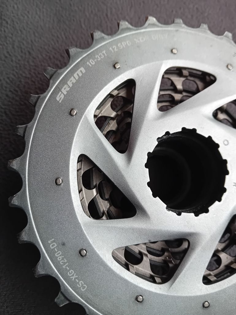Used Sram RED XG-1290 Cassette 10-33t bike — image 4 of 4