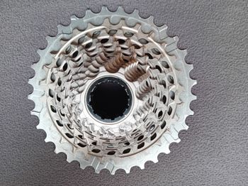 Used Sram RED XG-1290 Cassette 10-33t bike