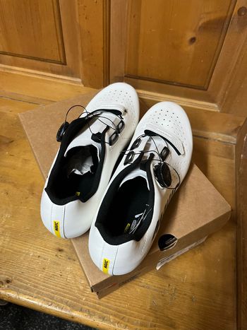 Used Mavic Cosmic Boas Carbon 42.5 2026 bike — image 2 of 6