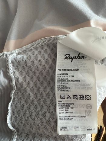 Used Rapha Pro Team Jersey LTD bike — image 3 of 4