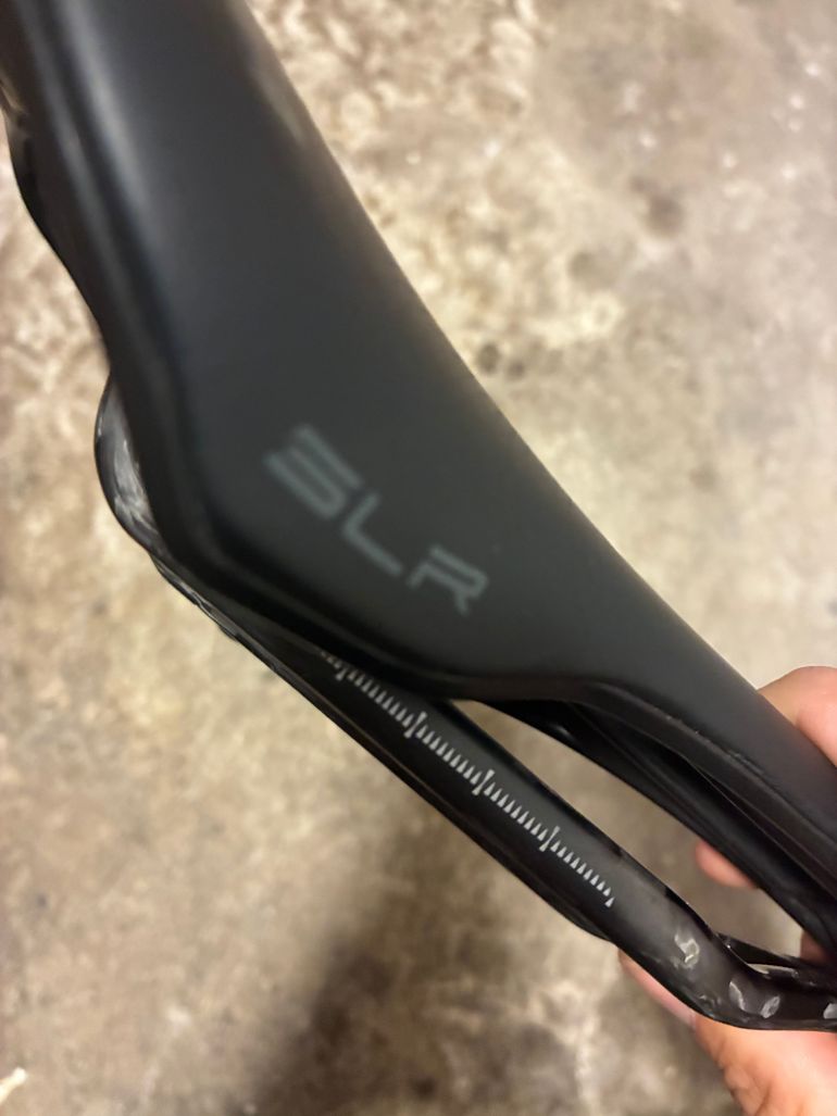 Used Selle Italia SLR Boost Superflow Kit Carbonio 145 mm bike — image 7 of 7