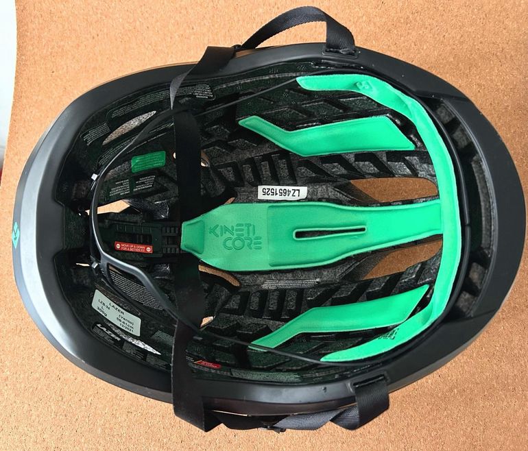 Used Lazer Vento KinetiCore Helmet Black size L bike — image 4 of 4