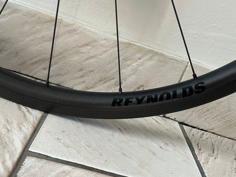 Used Reynolds AR29 Tubeless Wheelset bike — image 4 of 23