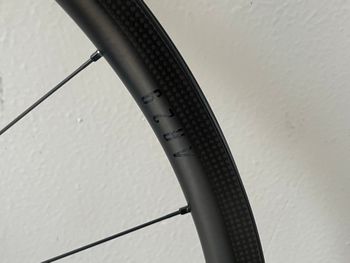 Used Reynolds AR29 Tubeless Wheelset bike — image 6 of 23