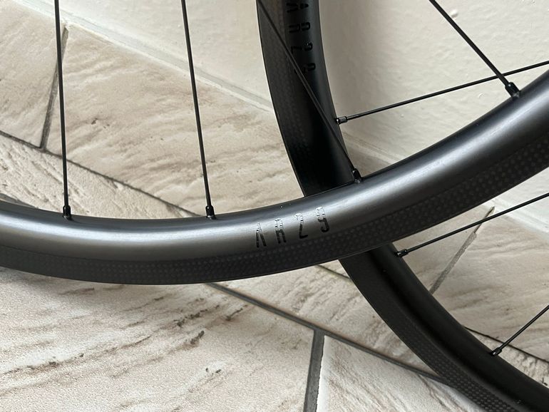 Used Reynolds AR29 Tubeless Wheelset bike — image 3 of 23