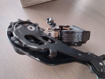 Used Shimano 105 Di2 RD-R7150 2023 bike — image 3 of 6