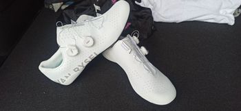 Used Van Rysel RCR tg.45 2026 bike — image 3 of 8