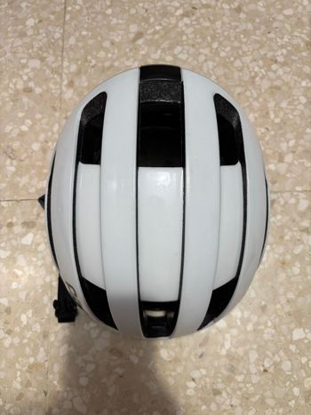 Used POC Casco Helmet Omne Air MIPS 2024 bike — image 2 of 4