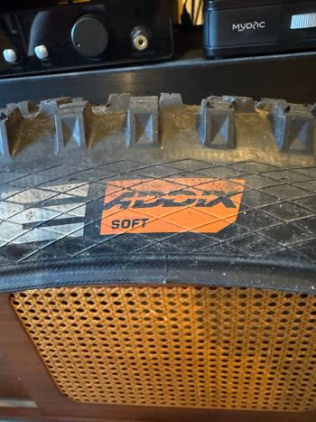 Used Schwalbe Hand Danpf 29x2.35 2025 bike — image 2 of 7