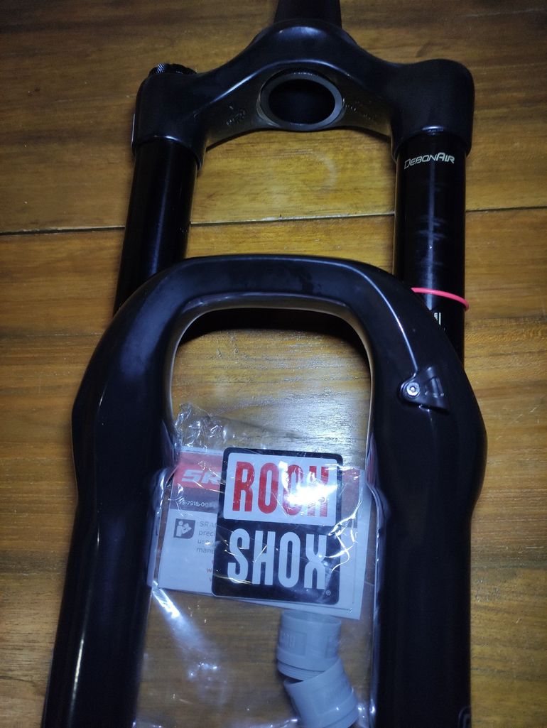 Used RockShox LYRIK Select+ Charger 2.1 RC2 Debonair bike — image 5 of 11