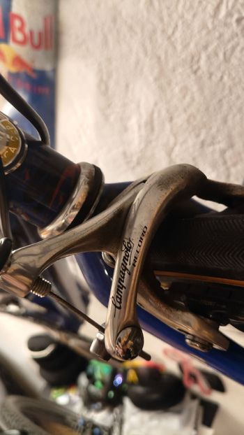 Used Campagnolo 9-speed Groupset 2000 bike — image 4 of 6