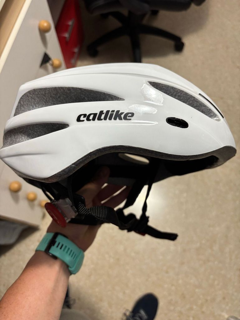 Used Catlike Carretera Helmet bike — image 1 of 4