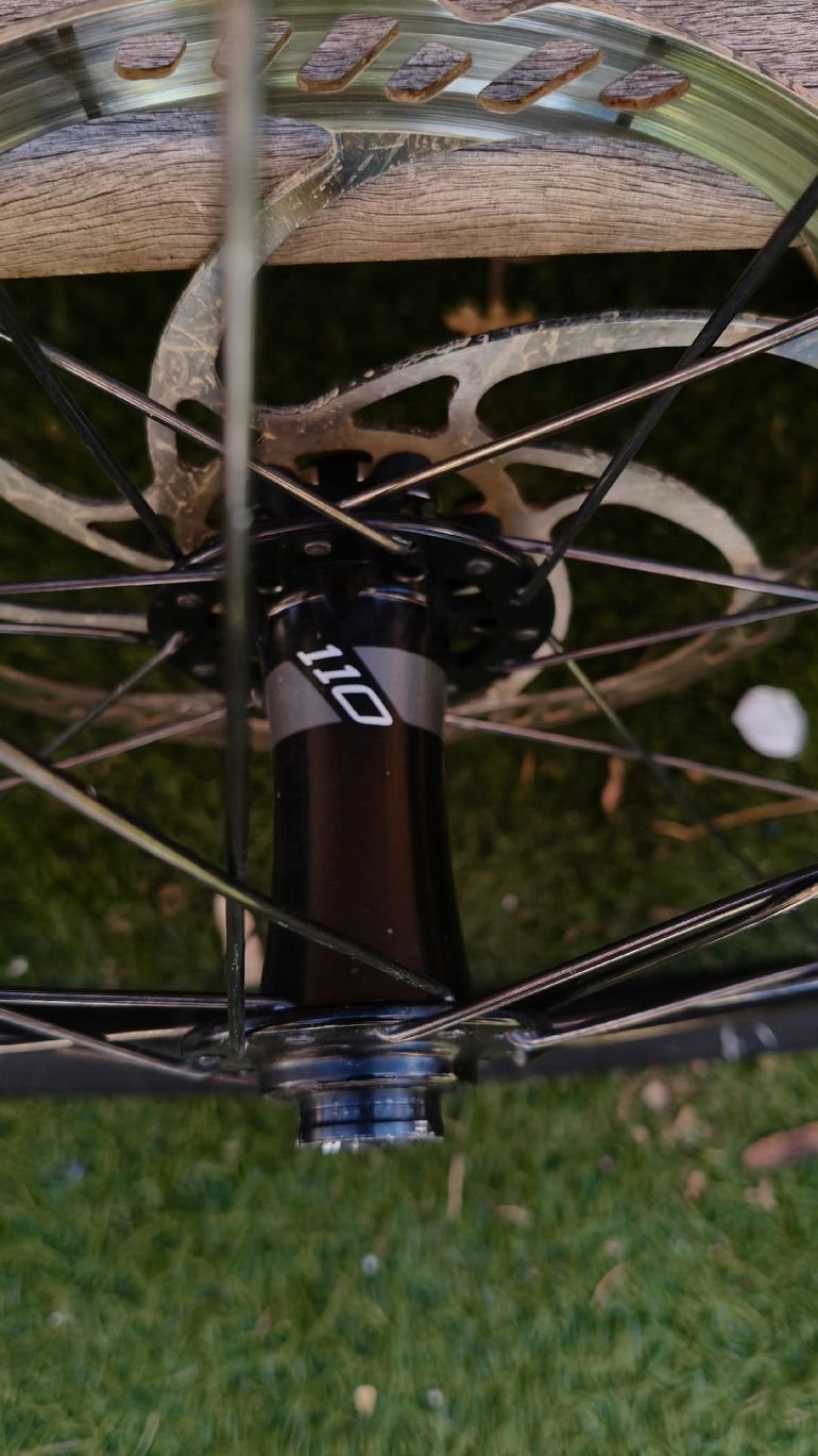 Used Roval Traverse 29 30mm Boost Wheelset 2020 bike — image 4 of 7