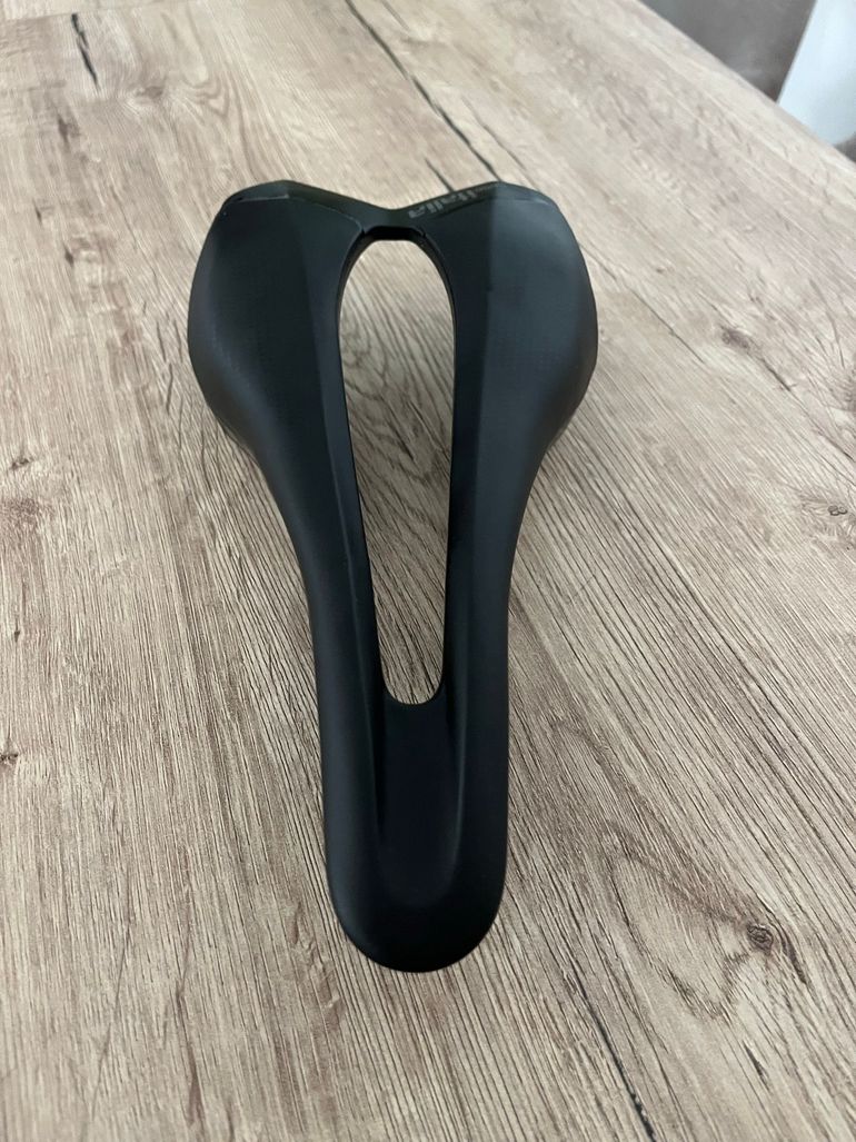 Used Selle Italia SLR Superflow 2026 bike — image 3 of 5