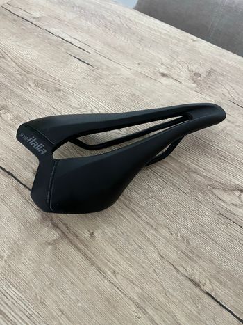 Used Selle Italia SLR Superflow 2026 bike — image 2 of 5