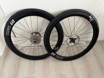 Used Dt Swiss CRC 1400 SPLINE 35 2024 bike — image 2 of 2