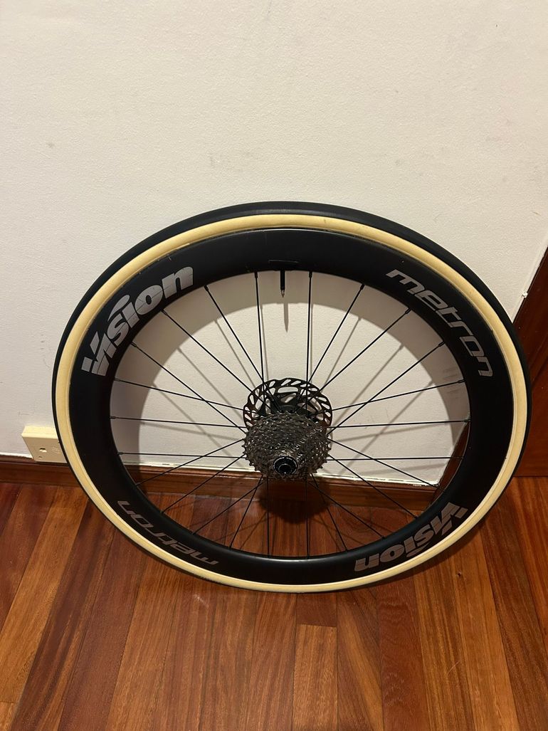 Used Vision Metron 60 RS Wheelset 2022 bike — image 2 of 4
