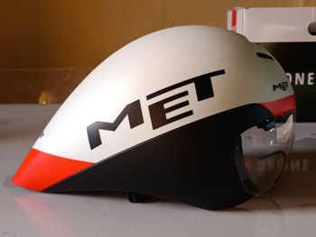 Used MET Drone Wide Body II Helmet 2024 bike — image 3 of 10