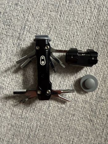 Used Crankbrothers S.O.S. TT17 Twin Tube Tool bike — image 6 of 6