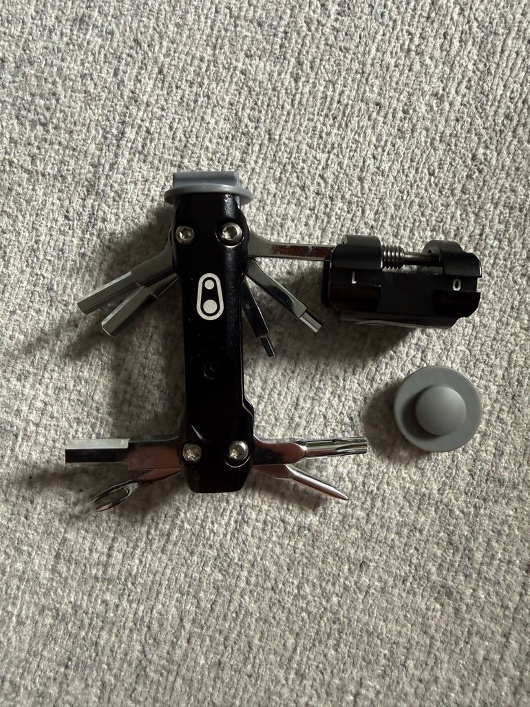 Used Crankbrothers S.O.S. TT17 Twin Tube Tool bike — image 6 of 6