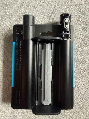 Used Crankbrothers S.O.S. TT17 Twin Tube Tool bike — image 3 of 6