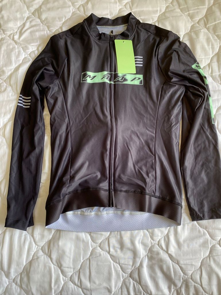 Used MAAP Maglia Primaverile bike — image 1 of 2