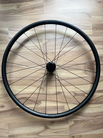 Used Dt Swiss R 470 Disc Laufradsatz 2025 bike — image 2 of 6