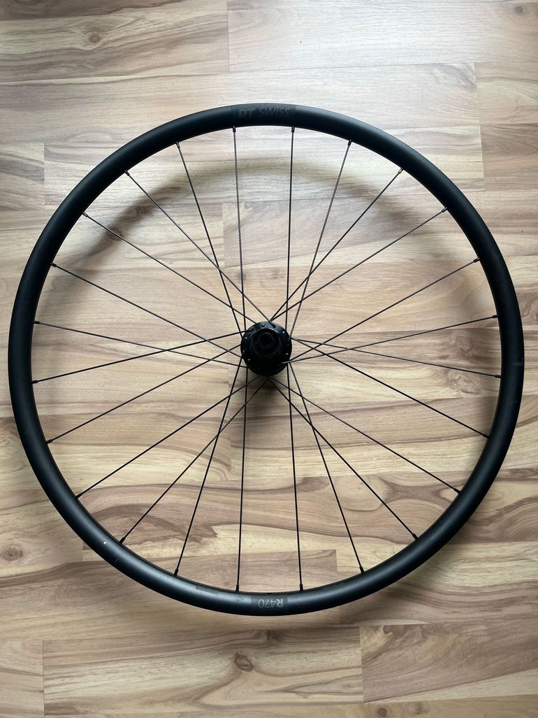 Used Dt Swiss R 470 Disc Laufradsatz 2025 bike — image 2 of 6