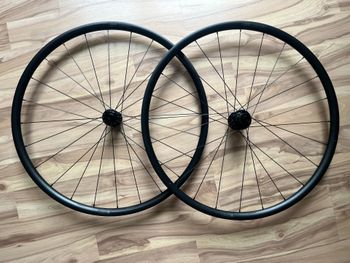 Used Dt Swiss R 470 Disc Laufradsatz 2025 bike — image 3 of 6