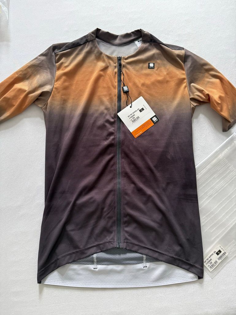 Used Sportful Supergiara Sky Rider Radtrikot Gravel Gr L bike — image 1 of 6