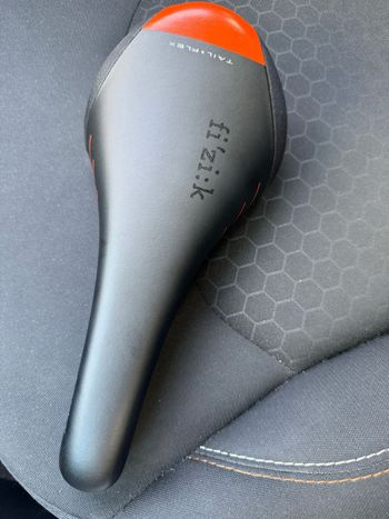 Used Fizik sella Gobi M7 bike
