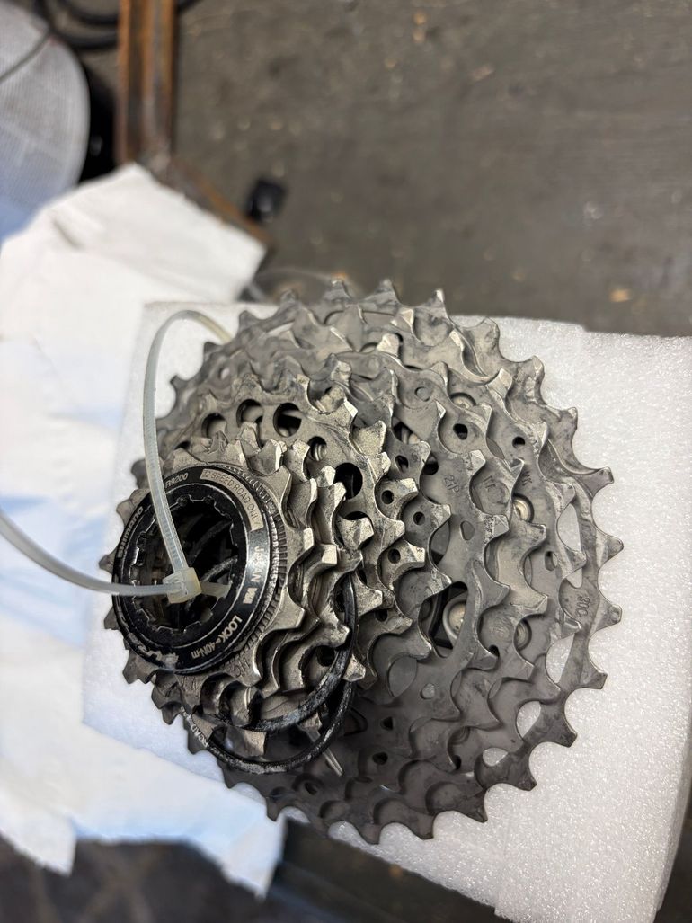Used Shimano Dura Ace 11-30 12V 2024 bike — image 3 of 3