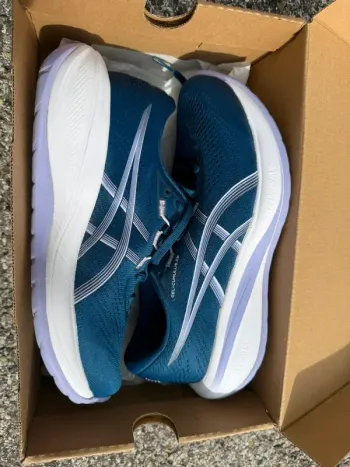 Used Asics gel cumulus 28 2026 bike — image 2 of 6
