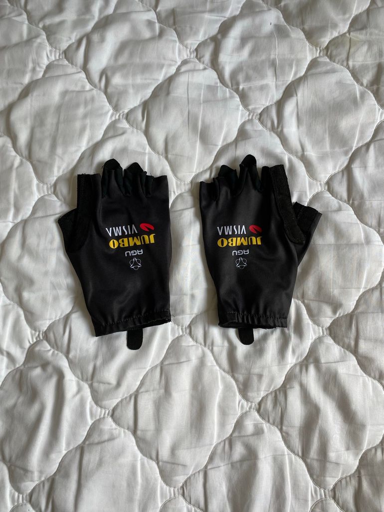 Used AGU Team Jumbo-Visma Trilogy Gloves 2023 bike — image 1 of 2