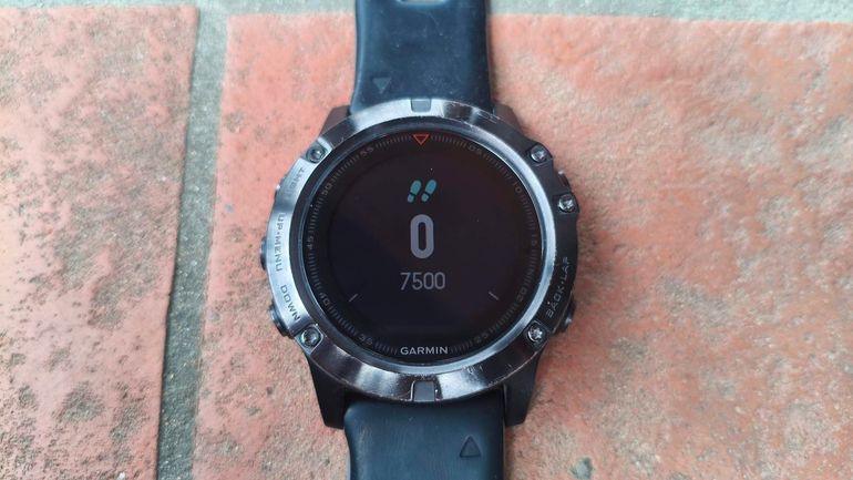 Used Garmin Fenix 5X Sapphire bike — image 5 of 12