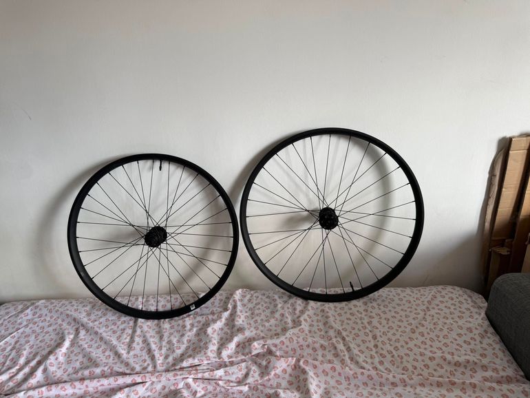 Used Roval MTB Wheelset bike — image 1 of 5