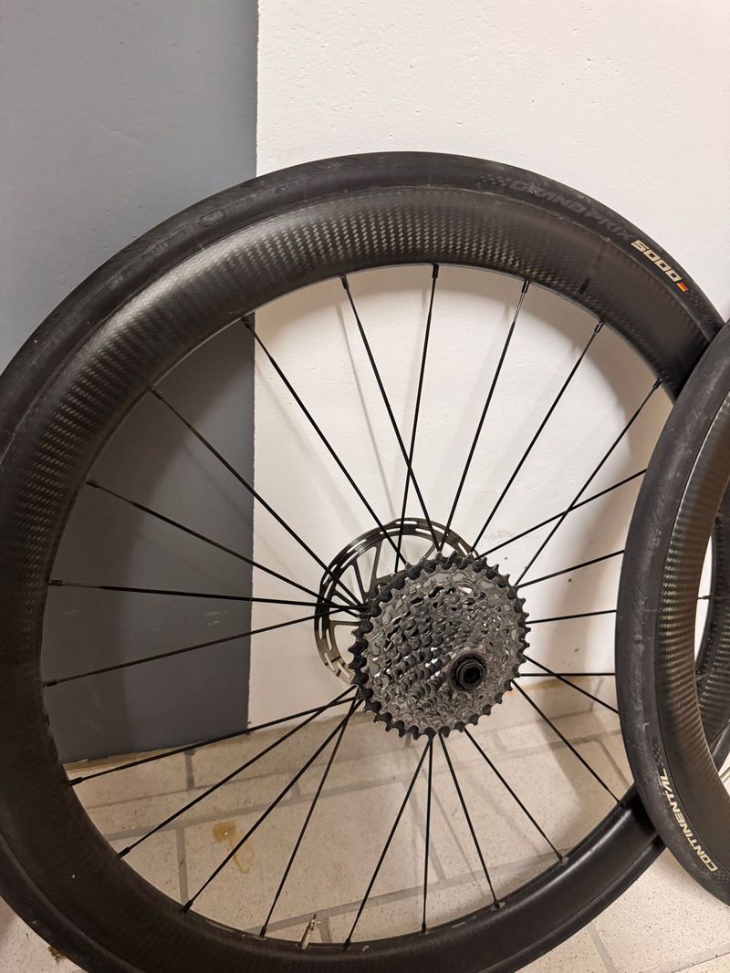 Gebrauchtes Mavic Cosmic SL 45 Disc 2025 bike — Bild 2 von 5