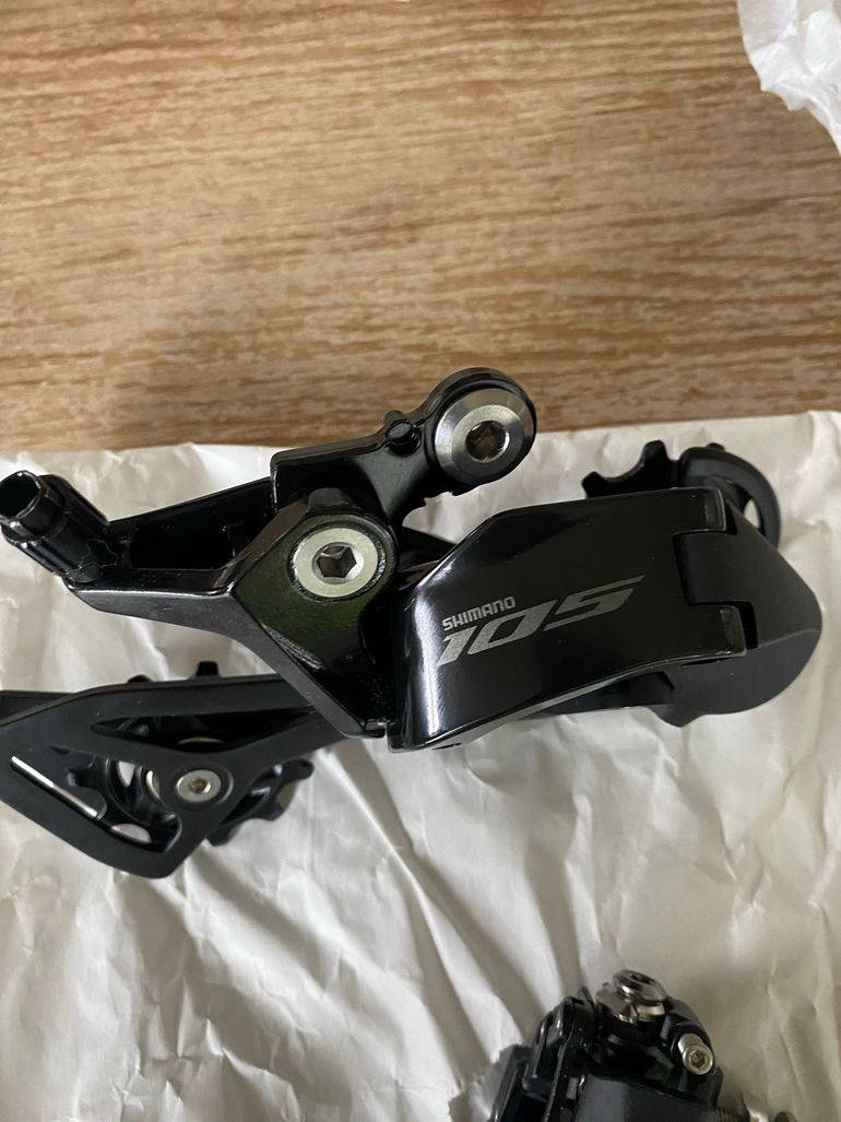 Used Shimano 105 bike — image 4 of 8