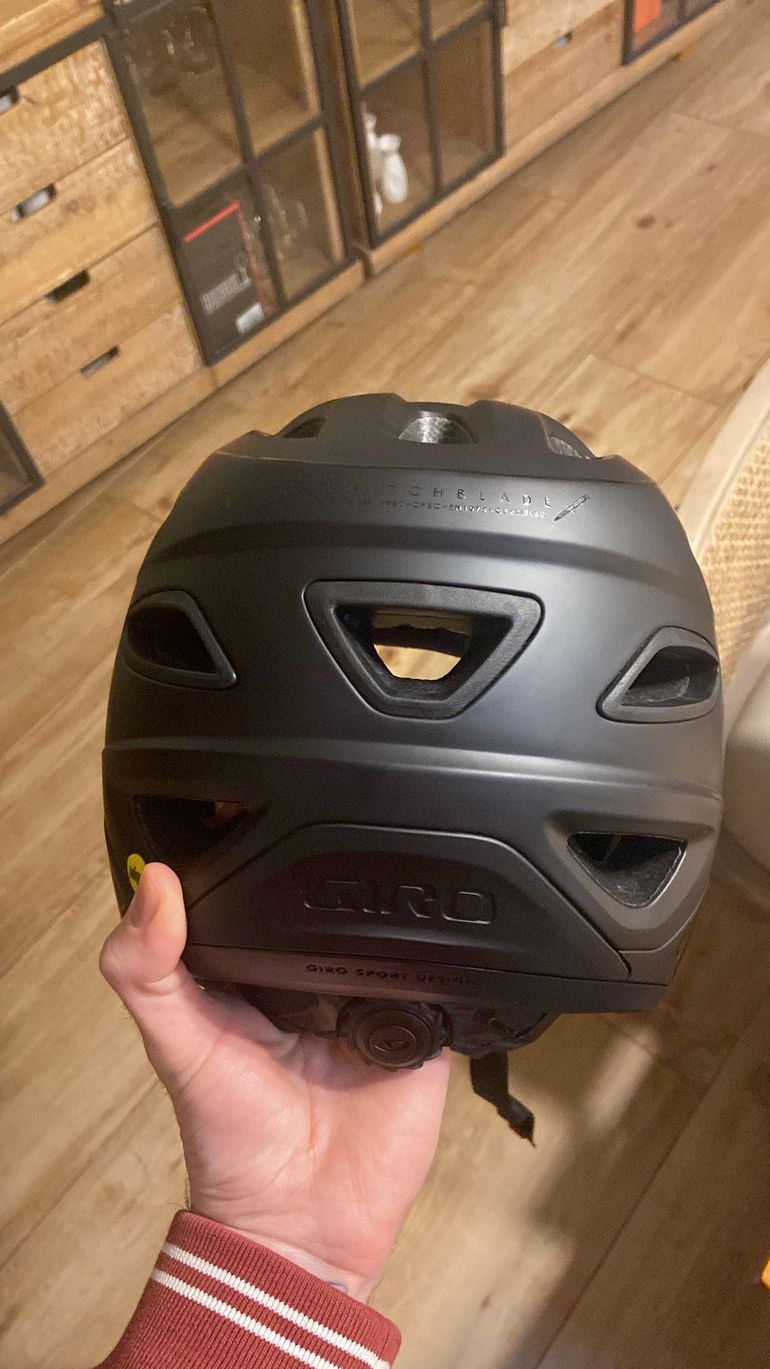 Used Giro Endura MT500 Full Face Helmet 2023 bike — image 2 of 4