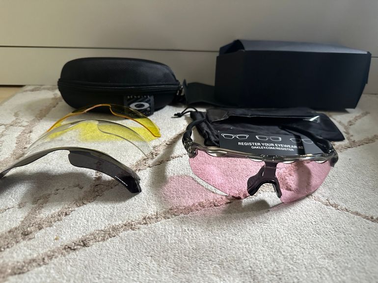 Used Oakley Radar EV Path 2026 bike — image 4 of 5