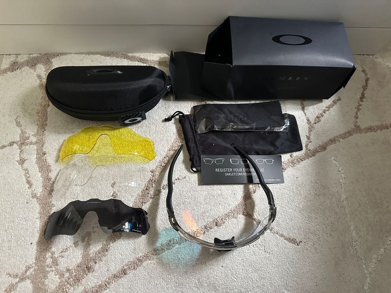 Used Oakley Radar EV Path Sunglasses 2026 bike — image 4 of 7